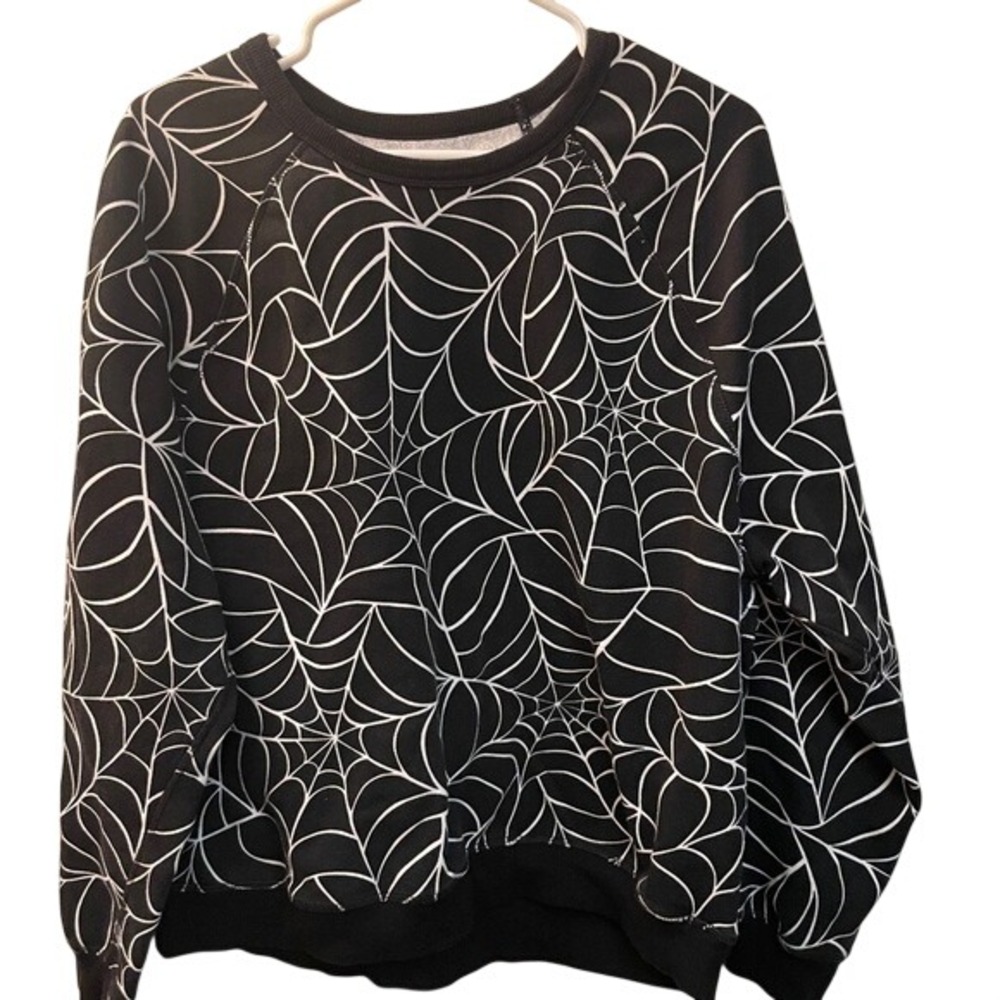 Spiderweb Print Raglan Sweatshirt Black‎ White Halloween Grayson Threads XL
